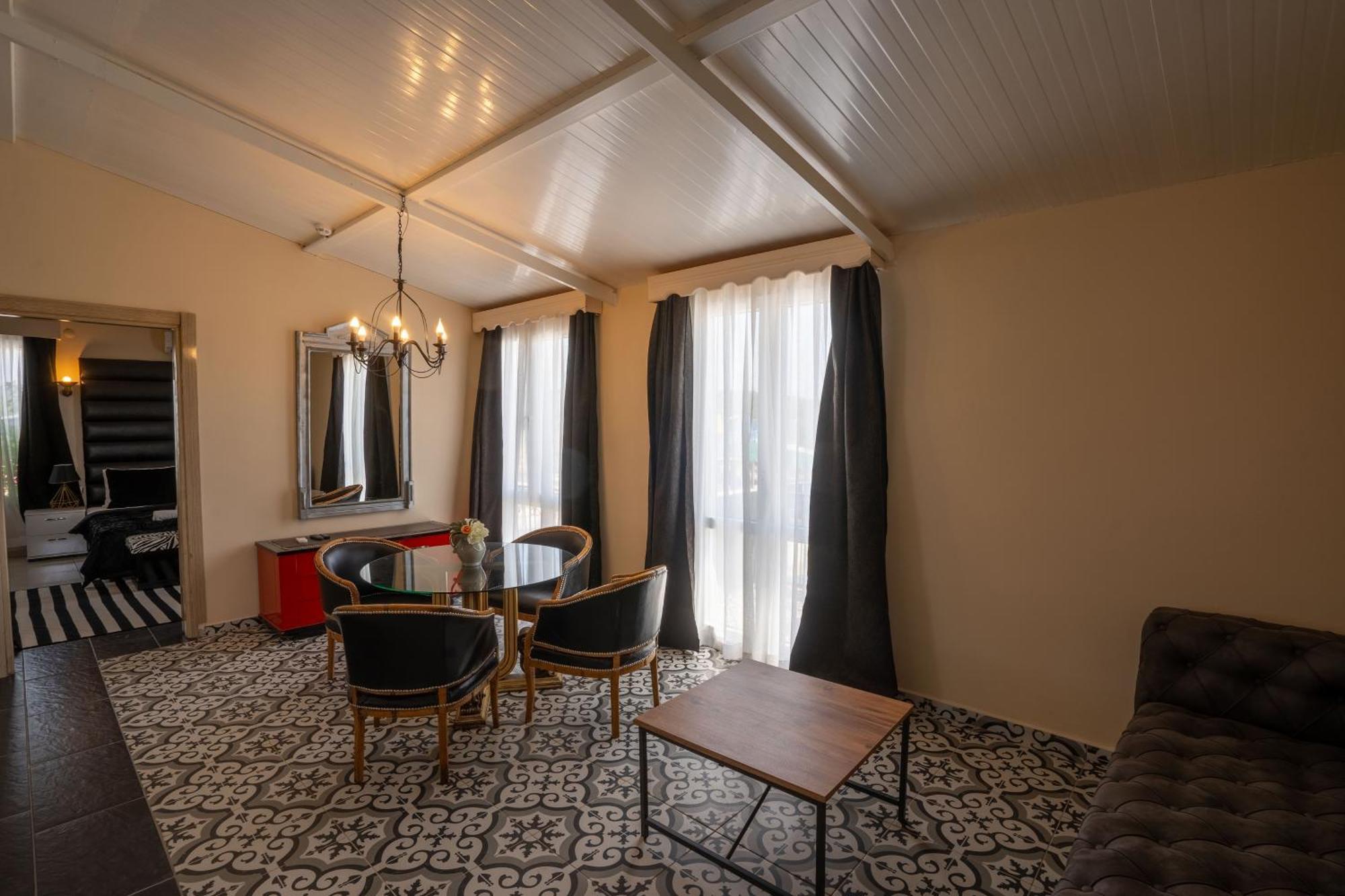 Simlarda Country Club Ayvalik Villa Exterior photo