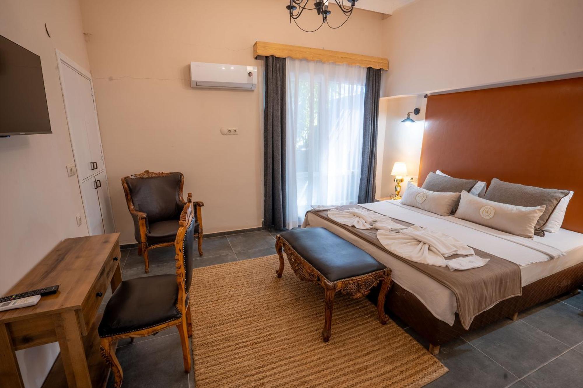 Simlarda Country Club Ayvalik Villa Exterior photo